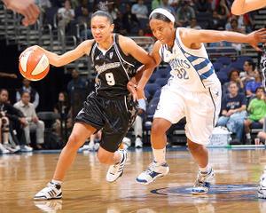 WNBA: San Antonio poursuit son ascension.