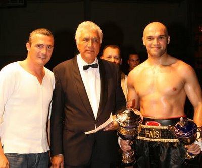 Faïs, un nouveau champion de la boxe