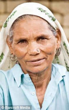 Omkari Panwar mère à 70 ans