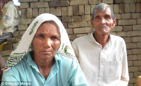 Omkari Panwar mère à 70 ans