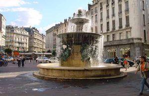 Place_Grenette_Fontaine