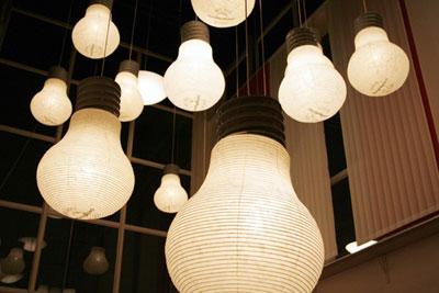 Bulb Lantern © kyouei design
