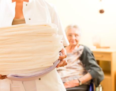 La dermite associée à l’incontinence (DAI) correspond à une altération cutanée associée à l’exposition des tissus à l’urine et/ou aux selles. La dermite associée à l’incontinence (DAI) correspond à une altération cutanée associée à l’exposition des tissus à l’urine et/ou aux selles.