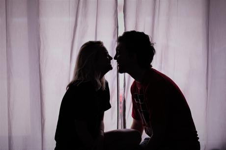 5 bonnes raisons de faire l’amour la lumière allumée 5 bonnes raisons de faire l’amour la lumière allumée