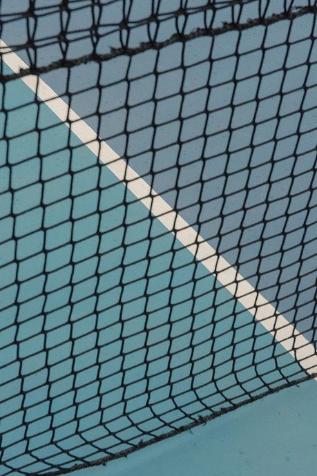 Sergio Tacchini et Andrea Crews réinventent la tenue de tennis Sergio Tacchini et Andrea Crews réinventent la tenue de tennis