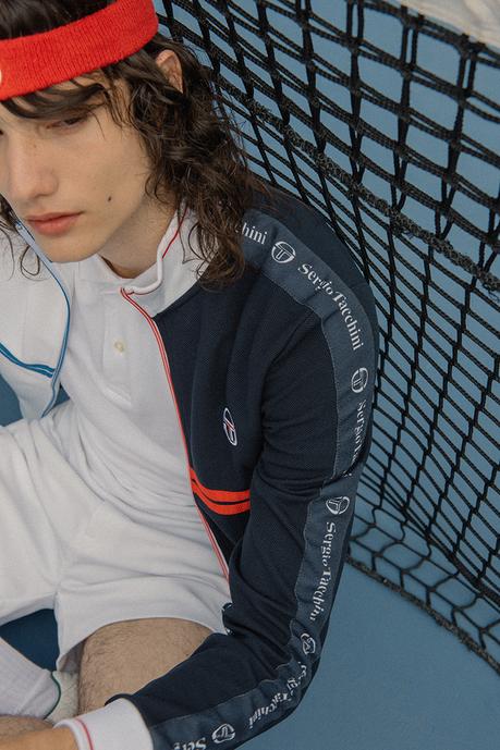 Sergio Tacchini et Andrea Crews réinventent la tenue de tennis Sergio Tacchini et Andrea Crews réinventent la tenue de tennis