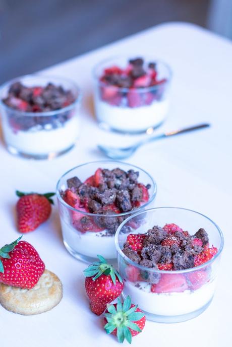dessert_fraises_verrines_mere_poulard