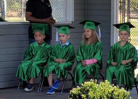 La cérémonie de graduation de pre-school