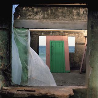 Jean- Luc de Laguarigue Sans-titre. Nord-Plage, Martinique 2003