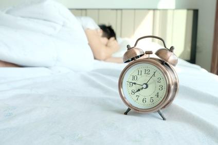 C’est un sommeil insuffisant de manière chronique, et non l’éveil prolongé, qui entraîne des troubles de la performance. C’est un sommeil insuffisant de manière chronique, et non l’éveil prolongé, qui entraîne des troubles de la performance.