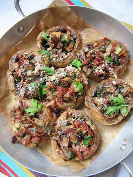 Champignons farcis aux fines herbes Champignons farcis aux fines herbes