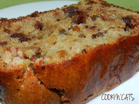 CAKE DATTES - PUREE D'AMANDE (sans gluten, végétalien) CAKE DATTES - PUREE D'AMANDE (sans gluten, végétalien)