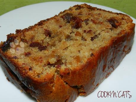 CAKE DATTES - PUREE D'AMANDE (sans gluten, végétalien) CAKE DATTES - PUREE D'AMANDE (sans gluten, végétalien)