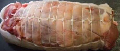 Épaule d’agneau au vinaigre de framboise