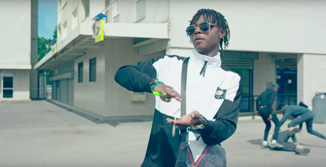 Koba LaD dévoile le visuel de Train de Vie Koba LaD dévoile le visuel de Train de Vie