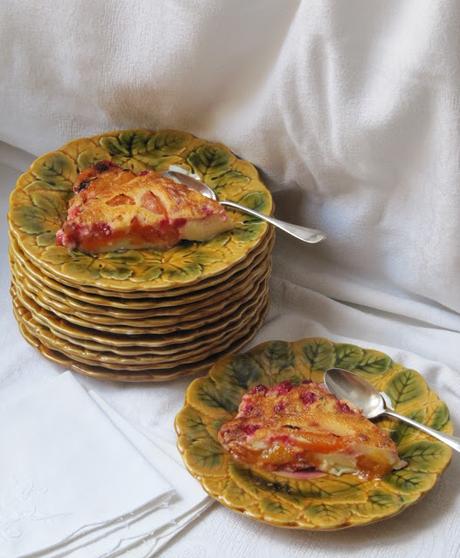 Flaugnarde aux abricots et aux groseilles Flaugnarde aux abricots et aux groseilles