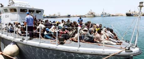 L’Italie offre 12 vedettes aux gardes-côtes libyens L’Italie offre 12 vedettes aux gardes-côtes libyens