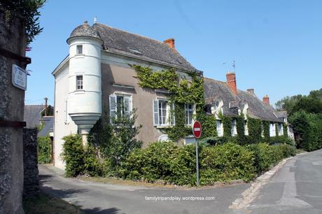 Un jour un village en Anjou