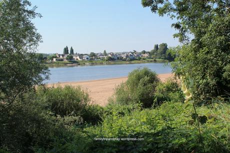 Un jour un village en Anjou