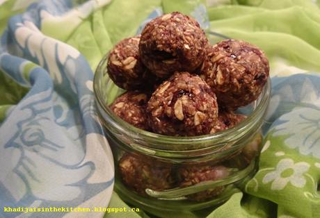 BOULES D’ÉNERGIE / ENERGY BALLS / BOLAS ENERGÉTICAS / كرات الطاقة BOULES D’ÉNERGIE / ENERGY BALLS / BOLAS ENERGÉTICAS / كرات الطاقة