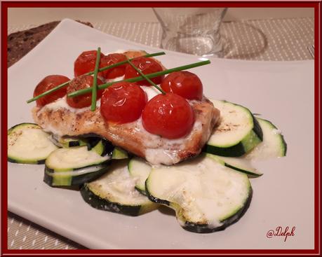 Saumon au lait de coco sur lit de Courgette