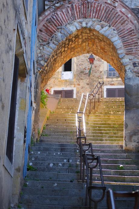 Le Mans – Terre de surprises gourmandes ! Le mans ruelle