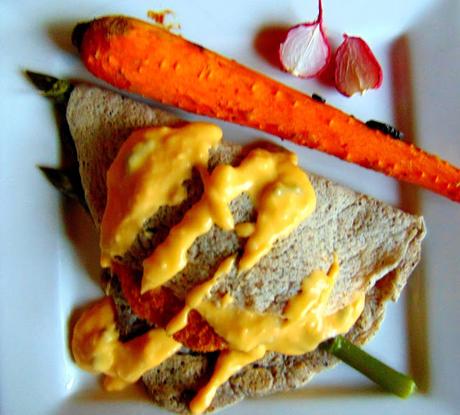 Crêpes asperges béchamel 2 versions, avec carottes rôties Crêpes asperges béchamel 2 versions, avec carottes rôties