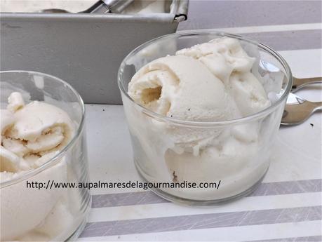 Glace au fromage blanc et au miel d'acacias IG bas sans oeufs