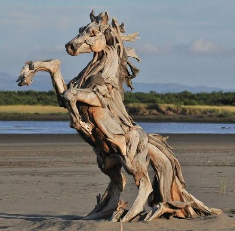 Les animaux en bois de Jeffro Uitto