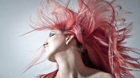 Pourquoi vous devez passer à la coloration bio pour vos cheveux ? Pourquoi vous devez passer à la coloration bio pour vos cheveux ?