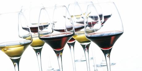 Comment choisir son verre à vin ? Conseils de sommelier ! Verre à vins degustation open up