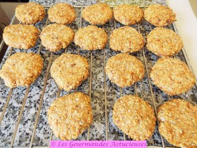 Biscuits apéritifs à la moutarde à l'ancienne (Vegan)