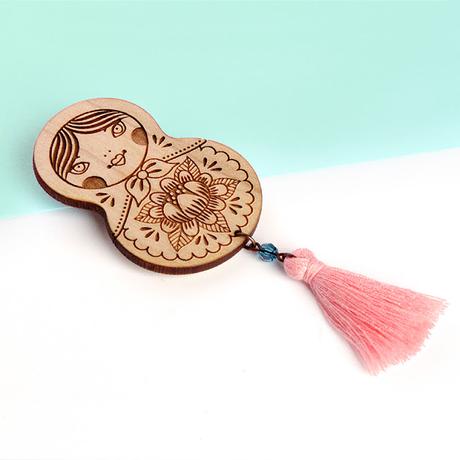 Nouvelle collection : overdose de perles et pompons ! https://www.etsy.com/shop/lesfollesmarquises?ref=l2-shopheader-name§ion_id=23561524