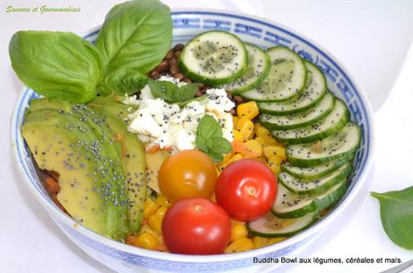 Buddha Bowl au Maïs, Céréales et Légumes croquants.