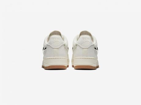 La release des Travis Scott x Nike Air Force 1 Low Sail se précise La release des prochaines Travis Scott x Nike Air Force 1 Low Sail se précise