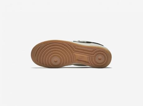 La release des Travis Scott x Nike Air Force 1 Low Sail se précise La release des prochaines Travis Scott x Nike Air Force 1 Low Sail se précise