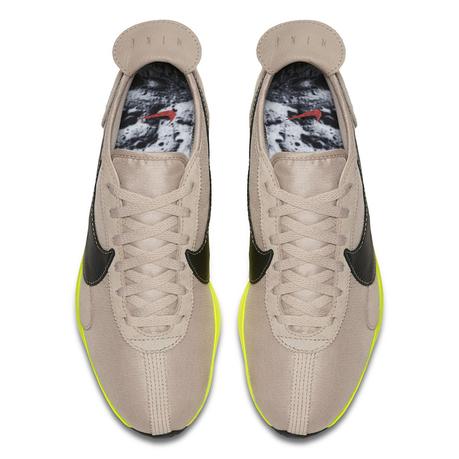 Nike Moon Racer release date