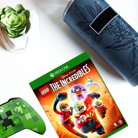 Lego The Incredibles au Xbox One et on joue dehors...