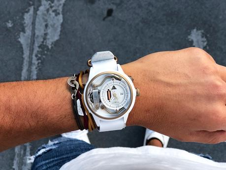 The Electricianz S.NOW : Test et avis sur la montre The Electricianz S.NOW : Test et avis sur la montre