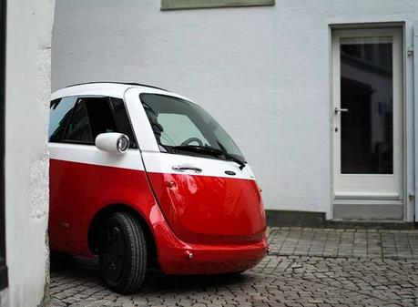 Cette voiture électrique au design rétro se recharge sur n’importe quelle prise de courant ! Cette voiture électrique au design rétro se recharge sur n’importe quelle prise de courant !