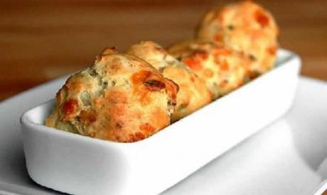 Gougères au fromage et jambon avec thermomix Gougères au fromage et jambon avec thermomix