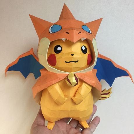 Pokémon : il réalise des sculptures à couper le souffle avec du papier coloré !