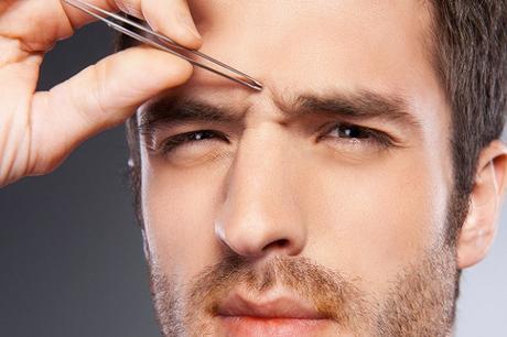 L’épilation des sourcils, c’est aussi pour les hommes ! epilation sourcils homme