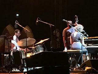 Norah Jones live au Campo 28 Juillet 2018 : un jazz soul de haute qualité, mais un concert un peu décevant.