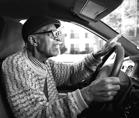 Trop vieux pour conduire une auto de location ?
