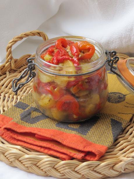 Salade de pommes de terre aux poivrons & au pesto rosso
