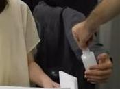 Elle arrive contrôler troisième bras robotisé avec cerveau