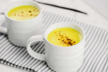 Golden latte lait d’or au curcuma avec thermomix