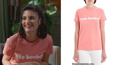 PLUS BELLE LA VIE : le t-shirt rose bonbon de Sabrina dans l’épisode 3600