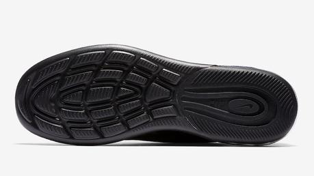 La Nike Air Max Axis s'offre une robe Camo